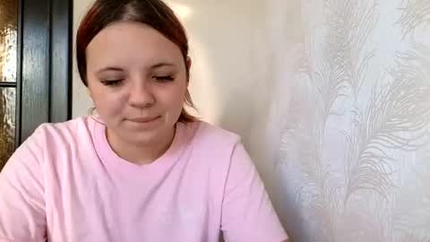 girl_shy07 online show from July 26, 4:36 pm