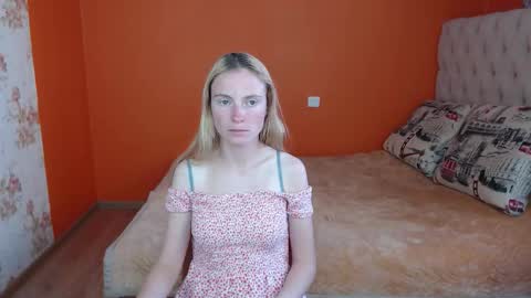 Snapshot of girl_summer97 chatting on September 21, 1:57 pm Katia online show from September 21, 1:57 pm