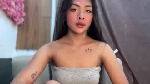 Snapshot of girlcock_dominantfucker chatting on October 26, 8:09 am queen ronna online show from October 26, 8:09 am