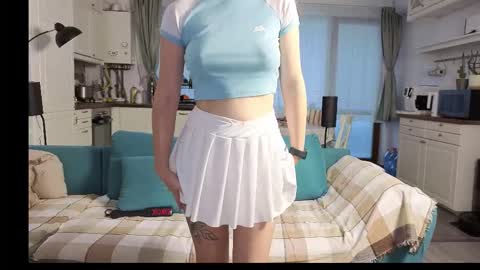 Snapshot of girlfrend10 chatting on October 27, 3:05 pm Girlfriend online show from October 27, 3:05 pm