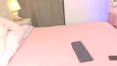 Snapshot of girlhot_tss chatting on July 15, 7:24 am Ariana Sophia. online show from July 15, 7:24 am