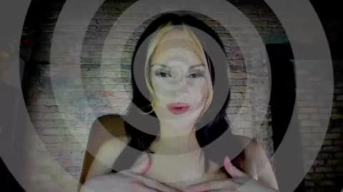 Snapshot of girlnamedcheese chatting on February 18, 11:52 pm Cheese online show from February 18, 11:52 pm