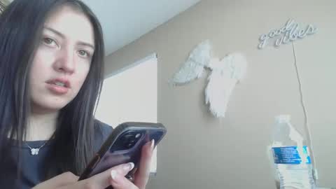 Jasmine online show from September 22, 5:48 pm