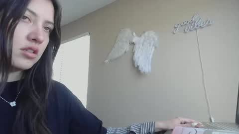 Snapshot of girlnextdoor702 chatting on April 23, 4:53 pm Jasmine online show from April 23, 4:53 pm