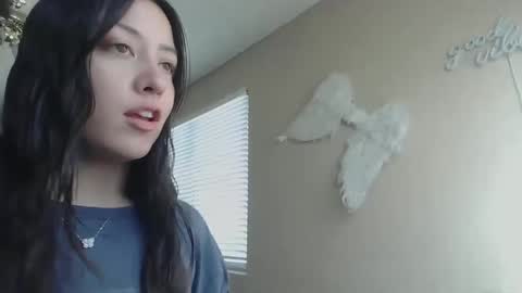 Snapshot of girlnextdoor702 chatting on June 1, 2:52 pm Jasmine online show from June 1, 2:52 pm