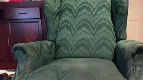 girls_cum_first online show from July 22, 4:59 am