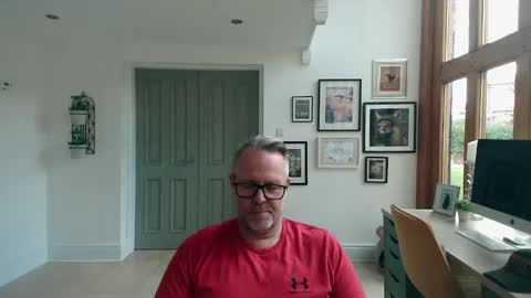 girlsandbikes online show from September 12, 11:10 am