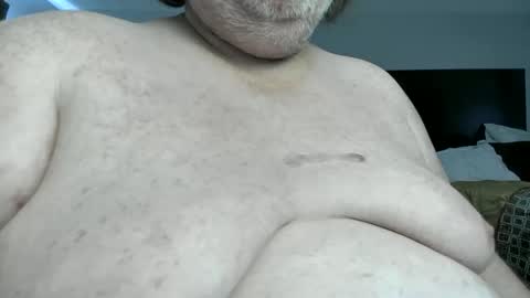 Girth online show from December 5, 3:06 pm