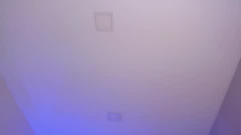     online show from October 22, 10:15 am