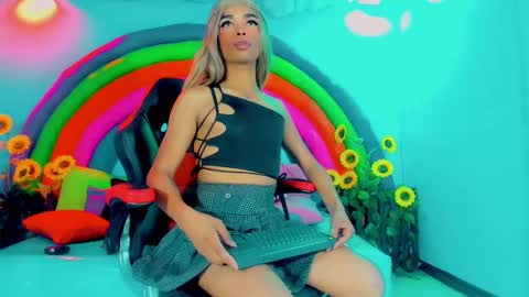 Snapshot of gisele_fox chatting on January 11, 9:04 pm Gisel online show from January 11, 9:04 pm