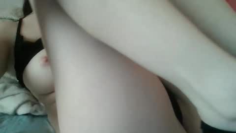 Snapshot of giselelove chatting on May 10, 12:32 pm Gisella online show from May 10, 12:32 pm