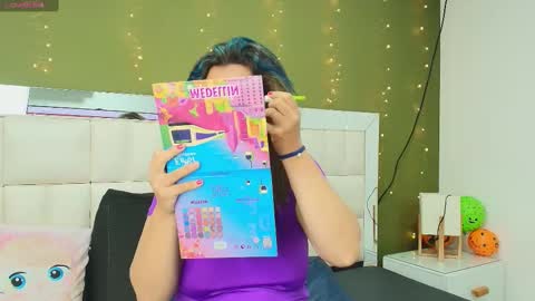 Snapshot of gisell_gomez chatting on October 25, 12:13 pm Gisell online show from October 25, 12:13 pm