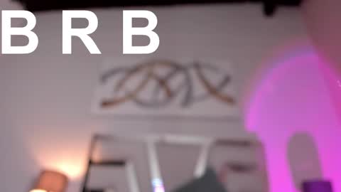 Giselle online show from December 17, 2:22 pm