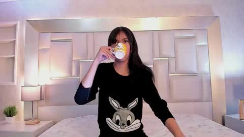 Giselle Tompos online show from March 23, 7:51 pm