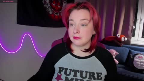 Snapshot of gitera_ chatting on March 22, 10:02 pm AlexaMillis online show from March 22, 10:02 pm