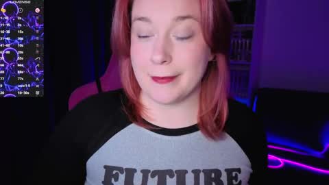Snapshot of gitera_ chatting on May 3, 9:10 pm AlexaMillis online show from May 3, 9:10 pm