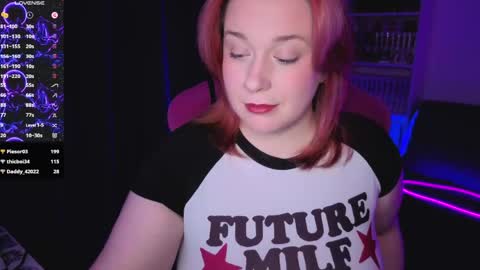 Snapshot of gitera_ chatting on May 6, 10:04 pm AlexaMillis online show from May 6, 10:04 pm