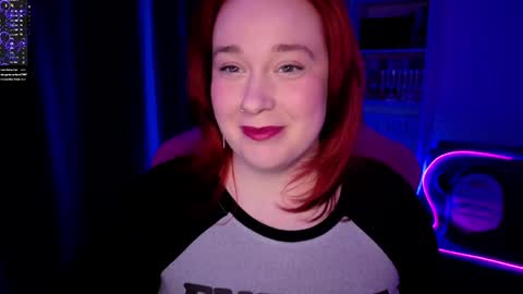 Snapshot of gitera_ chatting on May 14, 10:27 pm AlexaMillis online show from May 14, 10:27 pm