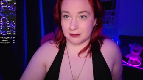 Snapshot of gitera_ chatting on May 16, 9:35 pm AlexaMillis online show from May 16, 9:35 pm