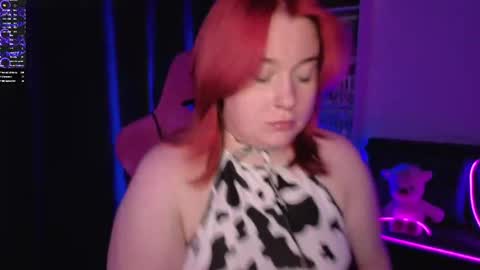 Snapshot of gitera_ chatting on May 24, 10:15 pm AlexaMillis online show from May 24, 10:15 pm