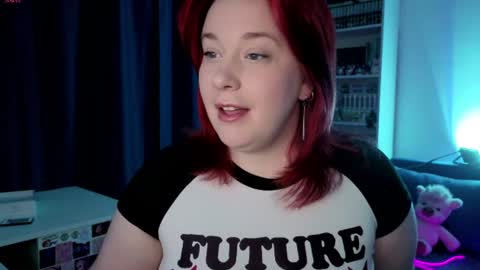 Snapshot of gitera_ chatting on June 18, 9:52 pm AlexaMillis online show from June 18, 9:52 pm