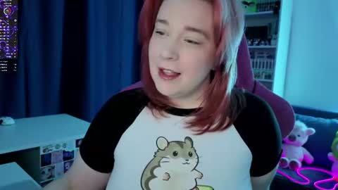 Snapshot of gitera_ chatting on July 11, 9:38 pm AlexaMillis online show from July 11, 9:38 pm