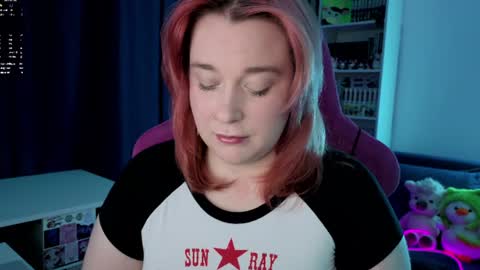 Snapshot of gitera_ chatting on July 12, 9:28 pm AlexaMillis online show from July 12, 9:28 pm