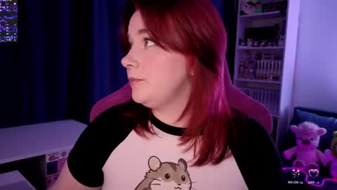 Snapshot of gitera_ chatting on July 25, 9:23 pm AlexaMillis online show from July 25, 9:23 pm