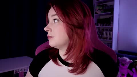 Snapshot of gitera_ chatting on August 1, 9:14 pm AlexaMillis online show from August 1, 9:14 pm