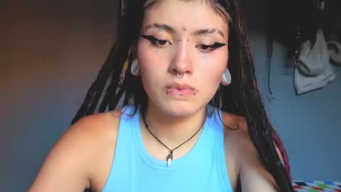 Snapshot of giulietta_mon chatting on April 7, 10:09 pm Giulietta online show from April 7, 10:09 pm