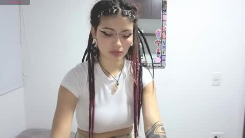 Snapshot of giulietta_mon chatting on April 22, 1:08 am Giulietta online show from April 22, 1:08 am