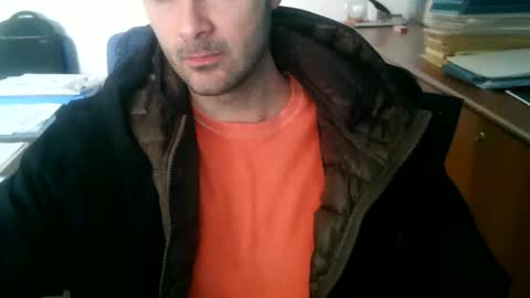 Snapshot of giuseppevai1 chatting on March 2, 10:55 am giuseppevai1 online show from March 2, 10:55 am