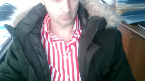 Snapshot of giuseppevai1 chatting on March 4, 9:15 am giuseppevai1 online show from March 4, 9:15 am