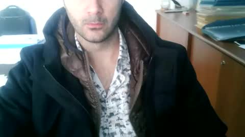 Snapshot of giuseppevai1 chatting on March 7, 9:50 am giuseppevai1 online show from March 7, 9:50 am