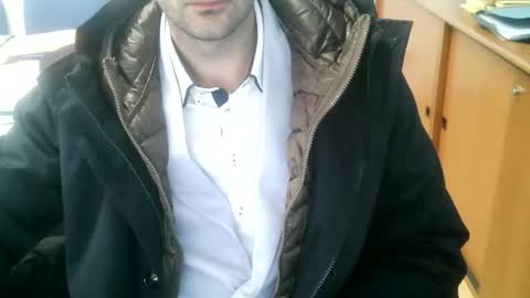 Snapshot of giuseppevai1 chatting on March 19, 11:36 am giuseppevai1 online show from March 19, 11:36 am