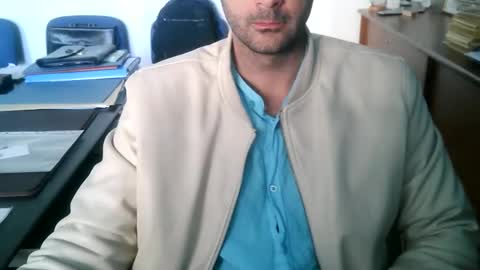 Snapshot of giuseppevai1 chatting on April 29, 8:07 am giuseppevai1 online show from April 29, 8:07 am
