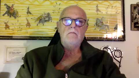 giutomma930394 online show from November 3, 10:53 pm