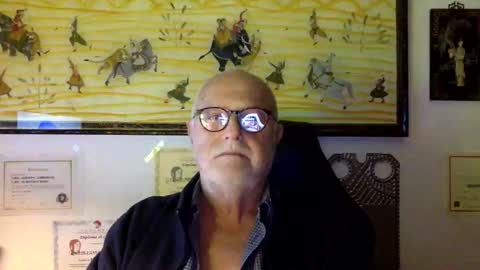 Snapshot of giutomma930394 chatting on March 18, 10:46 pm giutomma930394 online show from March 18, 10:46 pm
