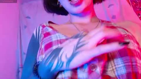 Nice to meet you my name is Heyli  online show from August 1, 6:23 am