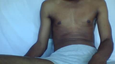 Snapshot of give_us_pleasure chatting on October 28, 7:23 am give_us_pleasure online show from October 28, 7:23 am
