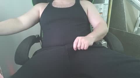 Snapshot of givemeitniceandslow chatting on January 24, 11:56 pm JuicyThickkkDaddy online show from January 24, 11:56 pm