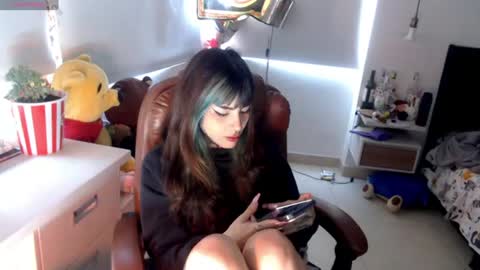 Snapshot of givenom chatting on July 29, 10:30 pm dirtyvenom online show from July 29, 10:30 pm