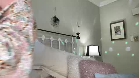 Gl1tter Barbie online show from October 28, 7:01 am