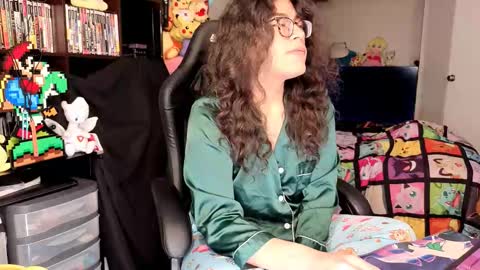 glaceon9 online show from March 18, 4:48 am