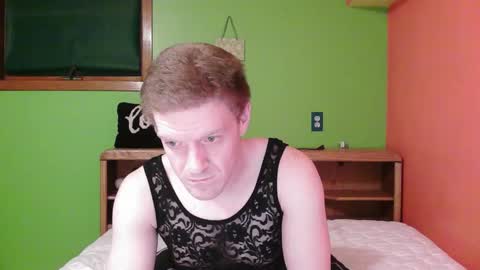 Snapshot of glamtransgoddess15 chatting on January 13, 11:32 pm glam trans goddess online show from January 13, 11:32 pm