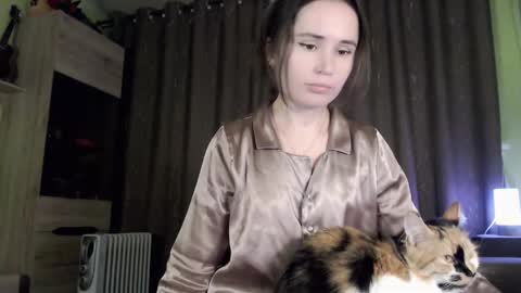 glassi online show from February 21, 7:54 pm