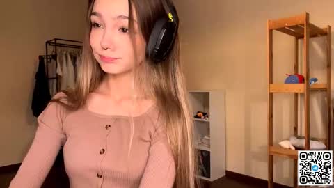 Snapshot of glennbloebaum chatting on November 28, 11:35 am Catalina online show from November 28, 11:35 am