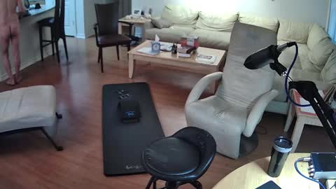 Snapshot of glennbootycam chatting on December 25, 2:23 pm glennbitch online show from December 25, 2:23 pm