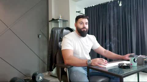 Snapshot of glennmasters chatting on December 20, 10:05 am Matthew .. for short call me Matt online show from December 20, 10:05 am