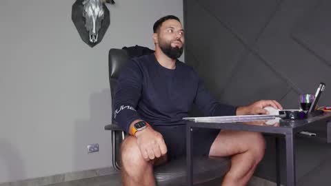 Matthew .. for short call me Matt online show from September 22, 10:12 pm